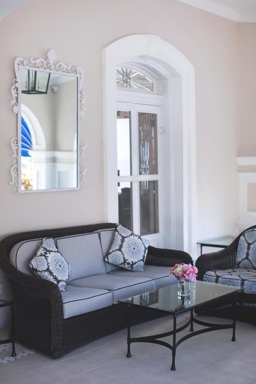 Pembroke Rosedon Hotel מראה חיצוני תמונה