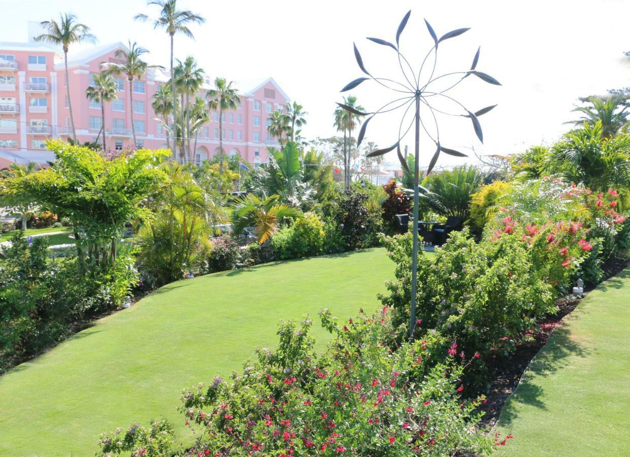 Pembroke Rosedon Hotel מראה חיצוני תמונה